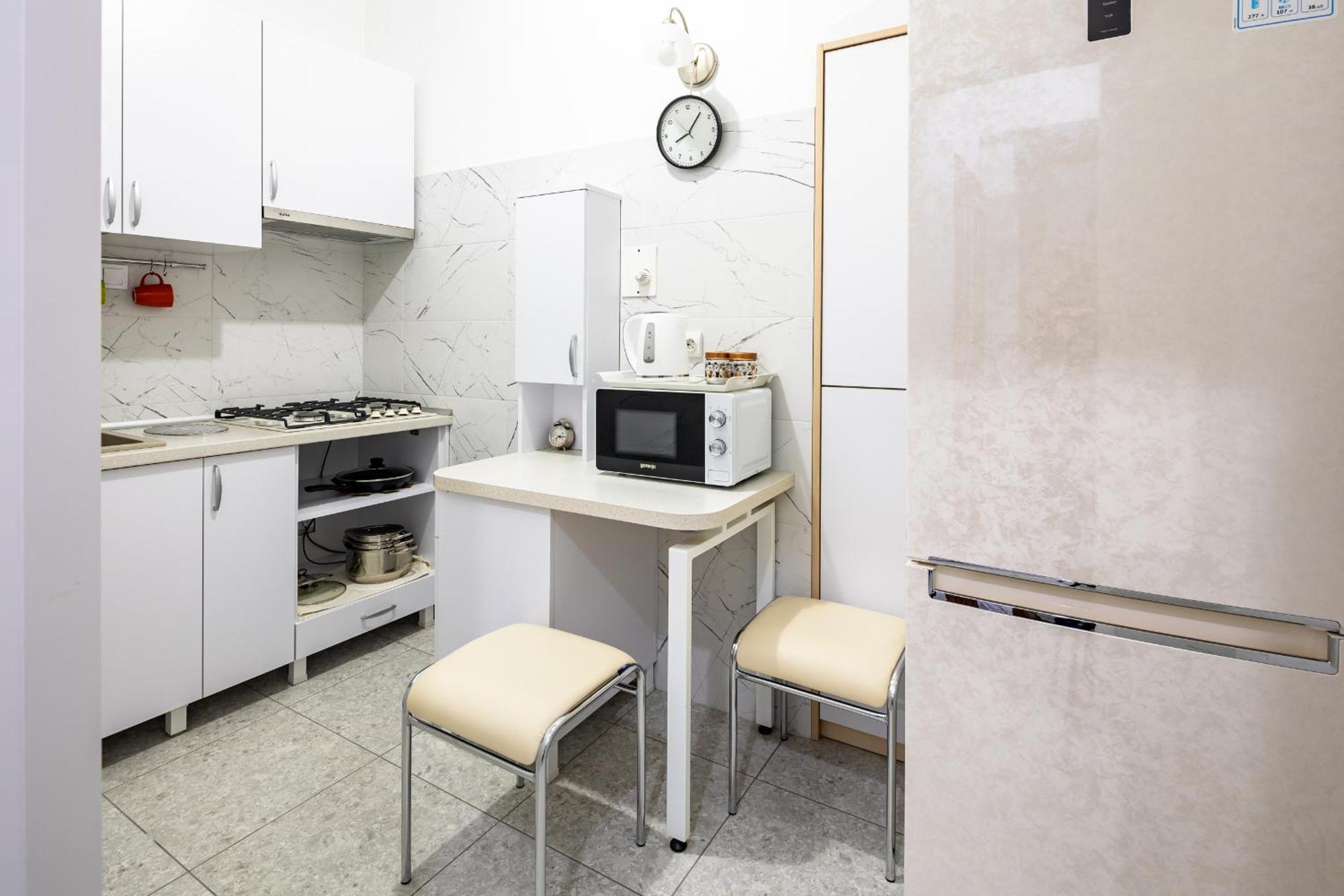 לבוב Designer Apartment! The Center! Валова 29 מראה חיצוני תמונה