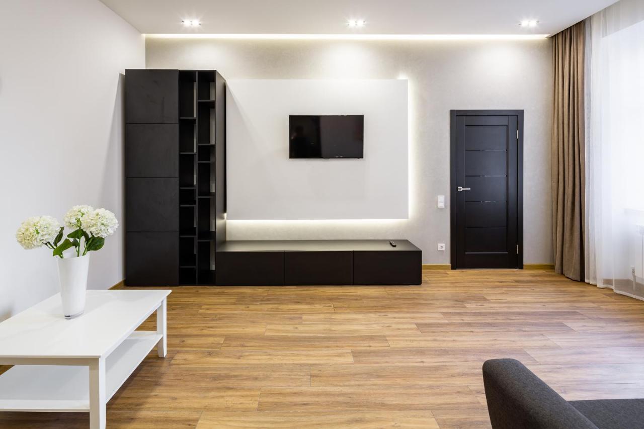 לבוב Designer Apartment! The Center! Валова 29 מראה חיצוני תמונה